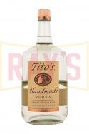 Tito's - Handmade Vodka (1750)