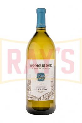 Woodbridge - Lightly Oaked Chardonnay (1.5L) (1.5L)